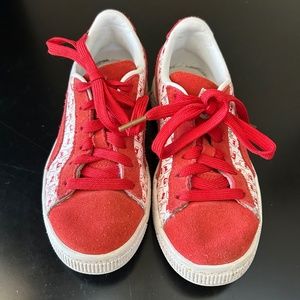 Hello Kitty Exclusive Limited Edition Puma Sneakers Size 1.5 C